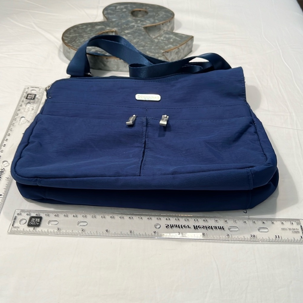 Baggallini Organizer Crossbody Bag Navy Blue Nylon